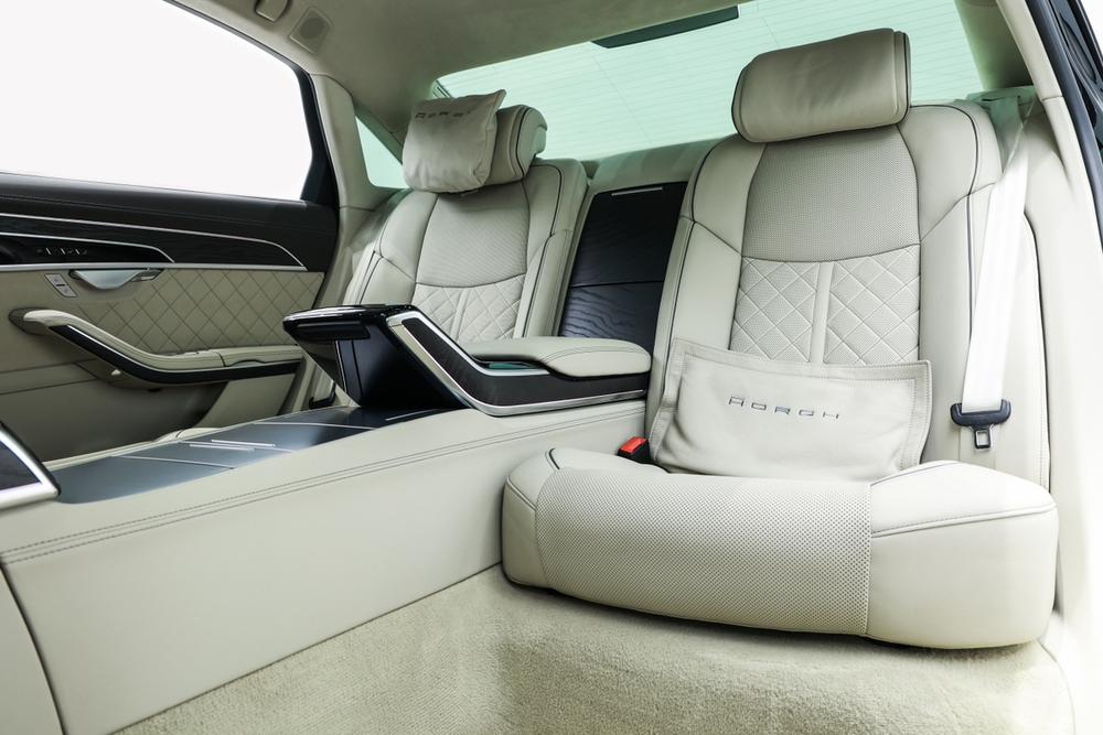 Audi A8 2022 A8L Horch Founders Edition LeGenerationdary – фото 13