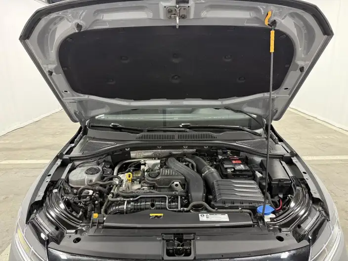 Volkswagen Lavida 2024 Model 300TSI DSG Starry Sky Leading Edition – фото 10