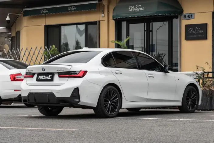 BMW 3 Series 2023 Model 325Li M Sports Night Set – фото 6