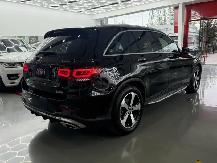 Mercedes-Benz GLC 2022 Model GLC 260 L 4MATIC Dynamic Model – фото 6
