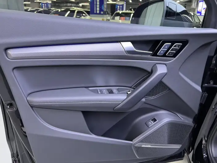 Audi Q5L 2025 Model 45TFSI Luxury Dynamic Model – фото 8