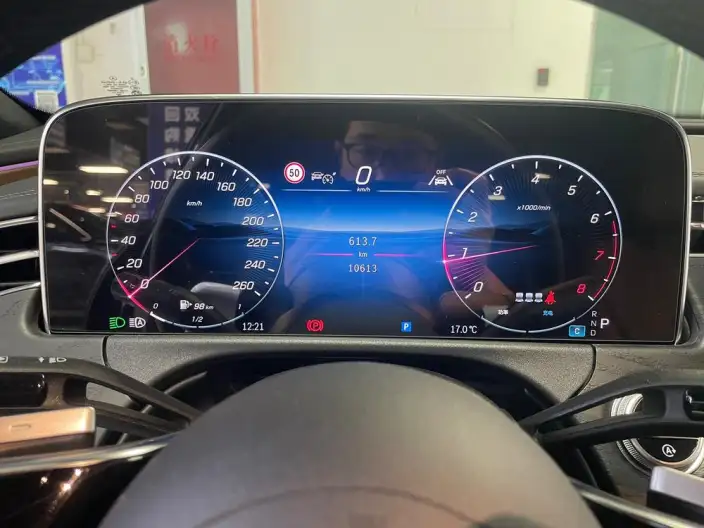 Mercedes-Benz E-Class Imported 2024 Model E 260 Sports Edition – фото 10