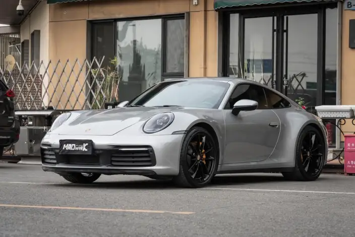 PORSCHE 911 2022 Model Carrera 3.0T