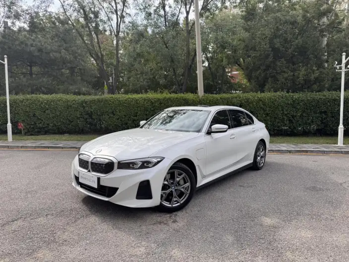 BMW i3 2022 Model eDrive35L