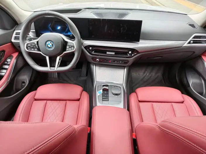 BMW i3 2026 Model eDrive40L Night Set – фото 7