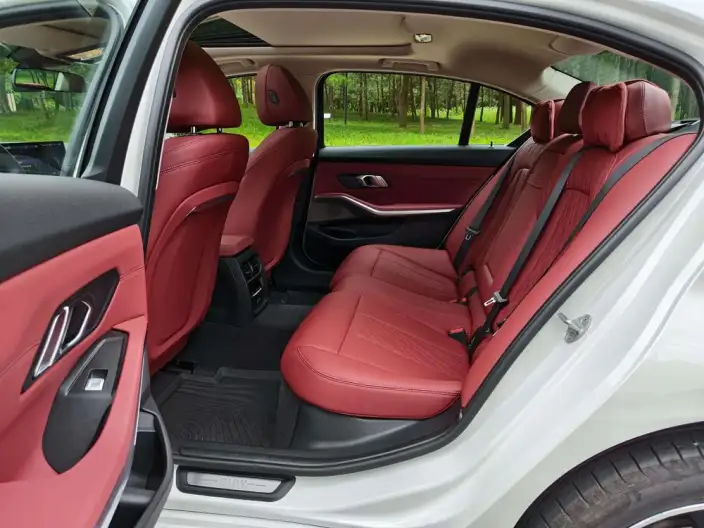 BMW i3 2026 Model eDrive40L Night Set – фото 10