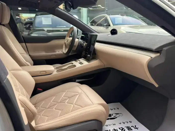 NIO ET7 2024 Model 75kWh Executive Edition – фото 9