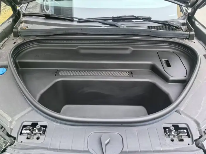 AUDI Q6L e-tron 2026 Model Ultra-long Endurance – фото 6