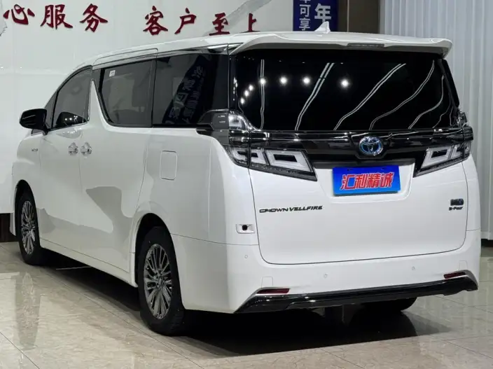 Vellfire 2021 Model Toyota Crown Hybrid 2.5L HV Deluxe Edition – фото 4