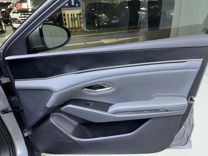 QinL DM 2024 Model DM-i 80KM Leading Model – фото 8