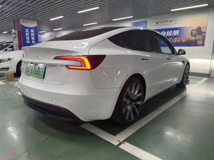 Model 3 2023 Model Long Battery Life Pro All-wheel drive version – фото 7