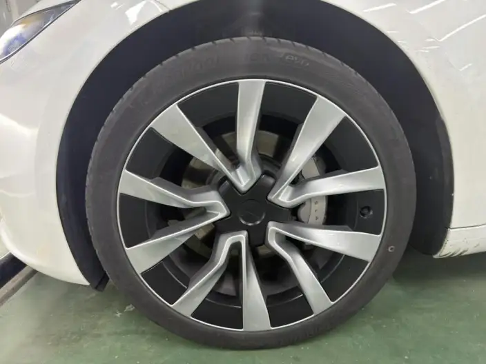 Model 3 2023 Model Long Battery Life Pro All-wheel drive version – фото 10