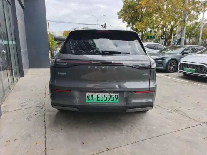 Geely Galaxy E5 2026 Model 610km Tiggo + Edition