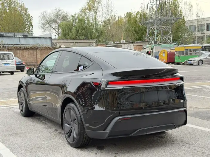 Model Y 2026 Model Rear-wheel drive version