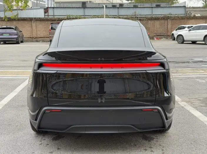Model Y 2026 Model Rear-wheel drive version – фото 5