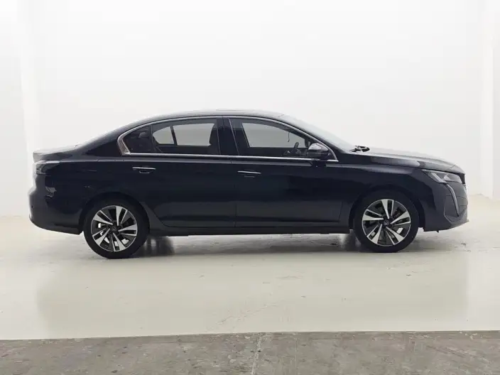 PEUGEOT 408 2022 Model 1.6T Dream Edition – фото 8