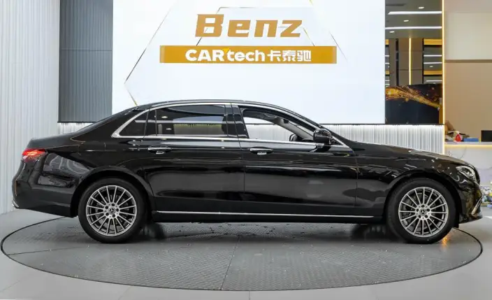 Mercedes-Benz E-Class 2023 Model Facelift E 260 L sedan – фото 7
