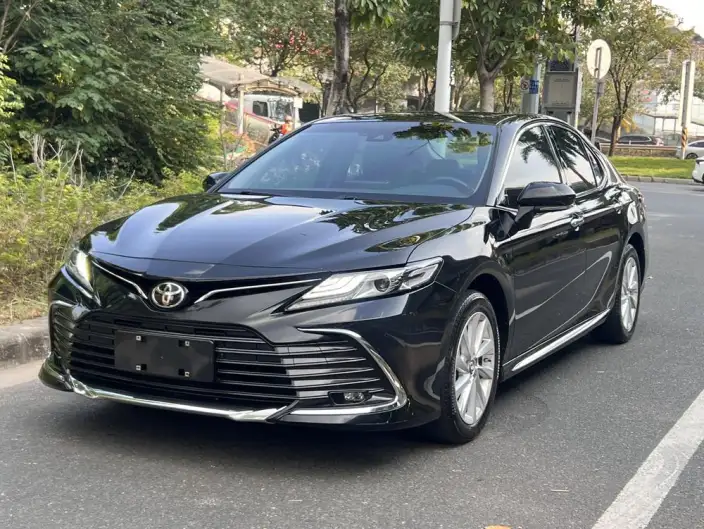 Toyota Camry 2023 Model 2.0G Deluxe Edition