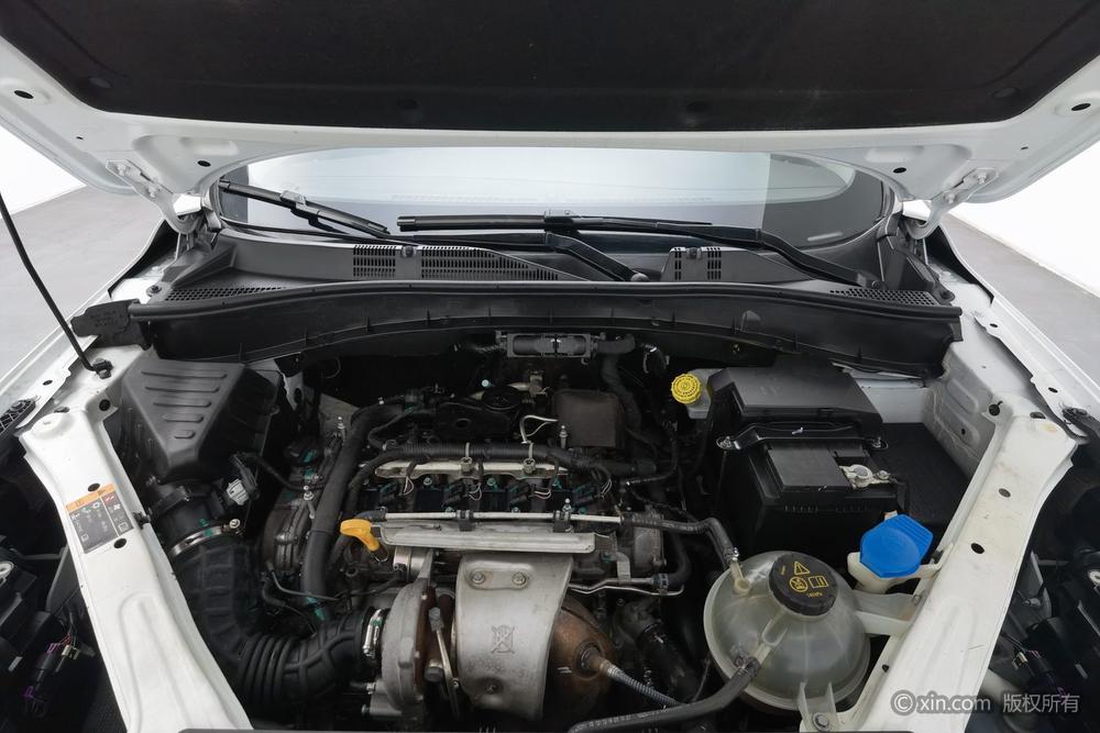 Roewe RX5 2016 30T 2WD Automatic Internet Smart Enjoy – фото 5