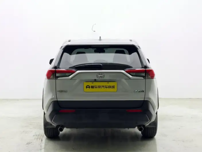 Toyota RAV4 2023 Model 2.0L CVT 2WD Urban Edition – фото 6