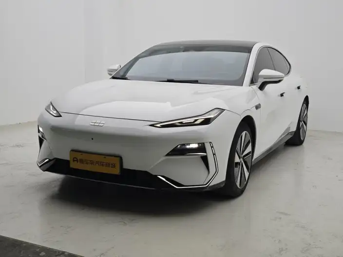 Geely Galaxy E8 2024 Model 550km MAX