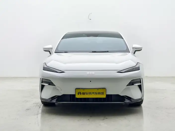 Geely Galaxy E8 2024 Model 550km MAX