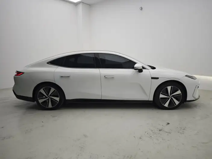 Geely Galaxy E8 2024 Model 550km MAX – фото 8