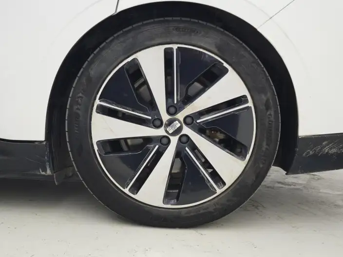 Geely Galaxy E8 2024 Model 550km MAX – фото 9