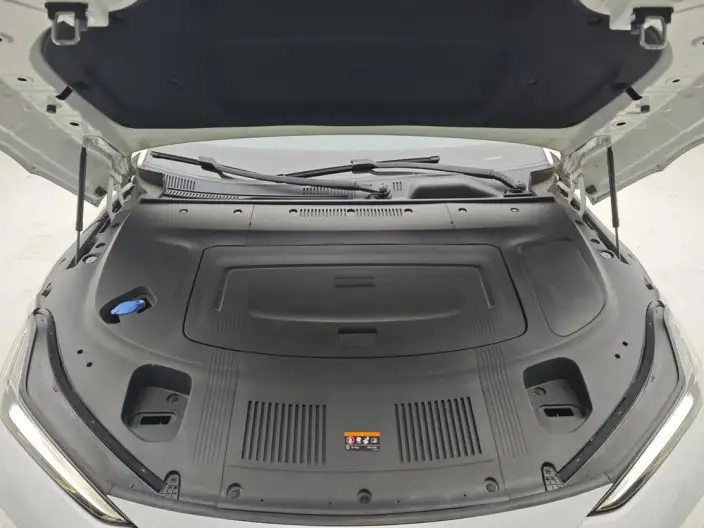 Geely Galaxy E8 2024 Model 550km MAX – фото 10