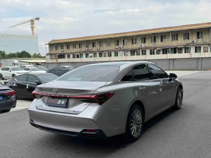 Toyota Avalon 2024 Model Intelligent Hybrid 2.0L E-CVT Deluxe Edition – фото 6