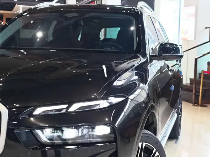 BMW X7 2026 Model xDrive40i Leading Model Luxury Set 7 seat – фото 9