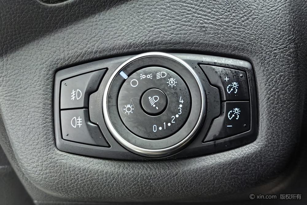 Ford Kuga 2015 1.5L GTDi 4WD Elite – фото 16