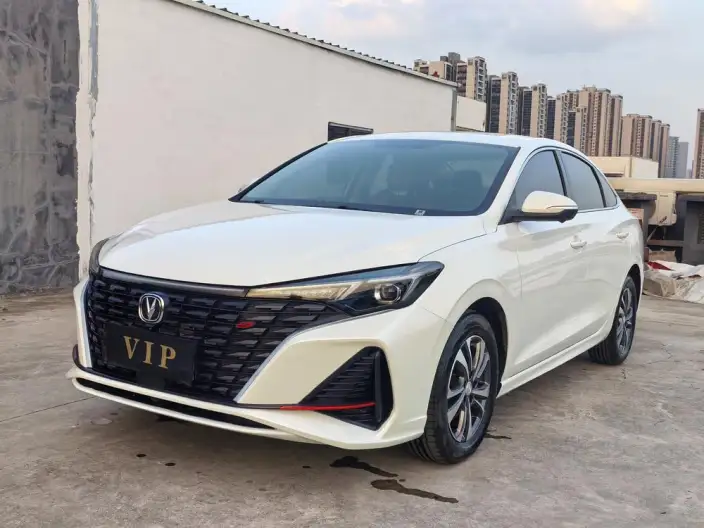 Changan Eado 2022 Model PLUS Blue whale NE 1.4T GDI DCT Noble Model – фото 1