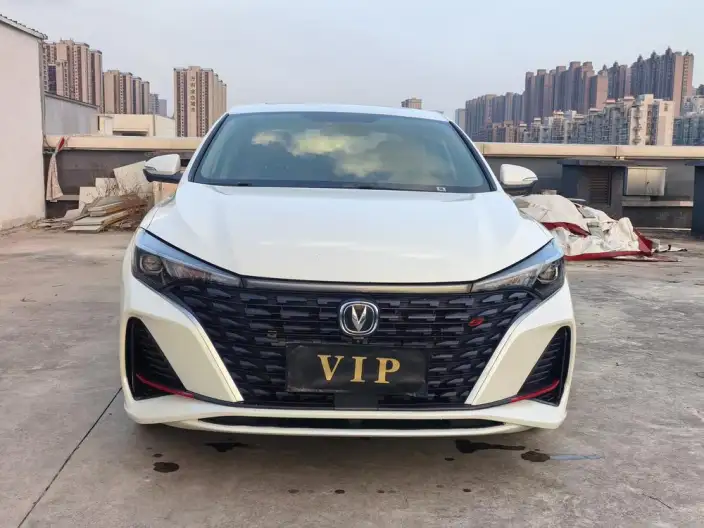 Changan Eado 2022 Model PLUS Blue whale NE 1.4T GDI DCT Noble Model – фото 2