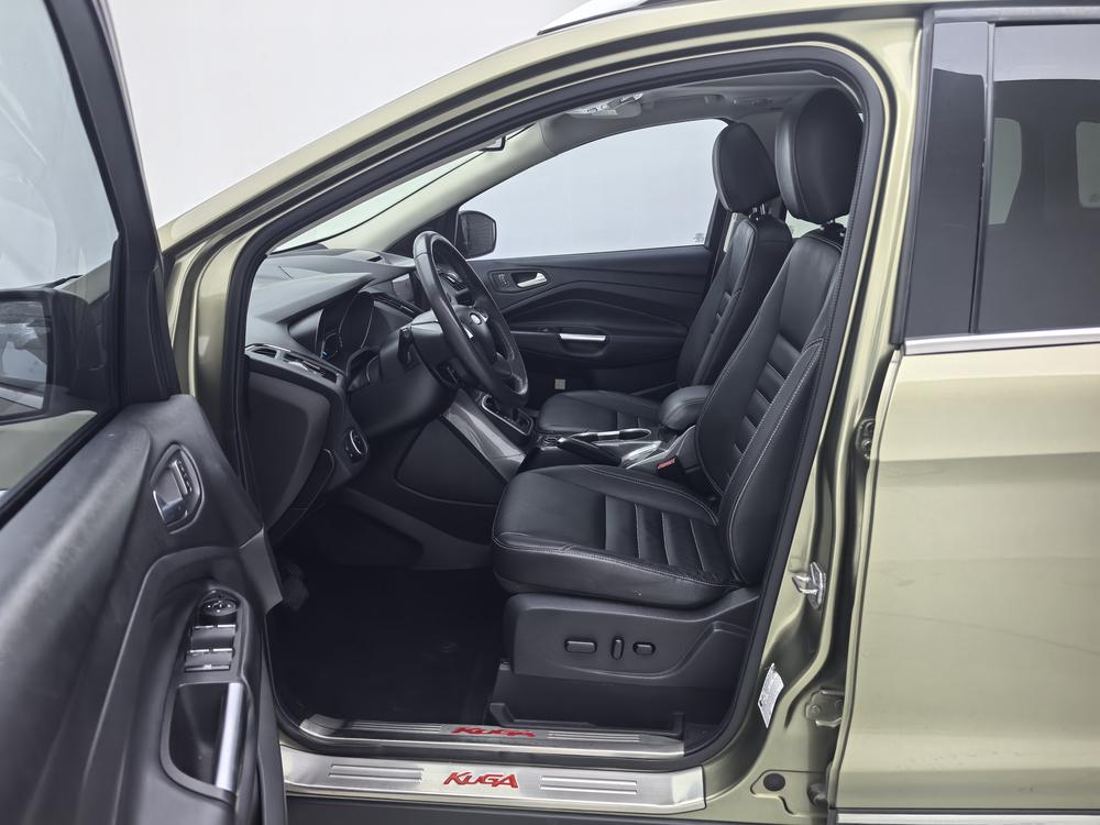 Ford Kuga 2015 модификация 2.0L GTDi 4WD Prestige – фото 20