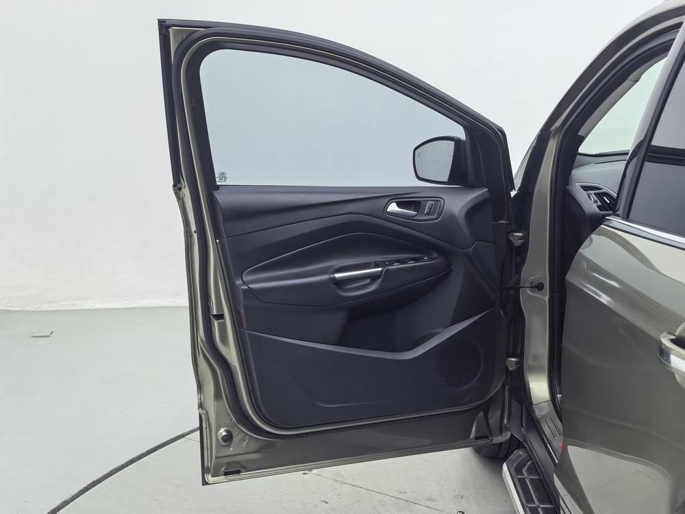 Ford Kuga 2015 модификация 2.0L GTDi 4WD Prestige – фото 26