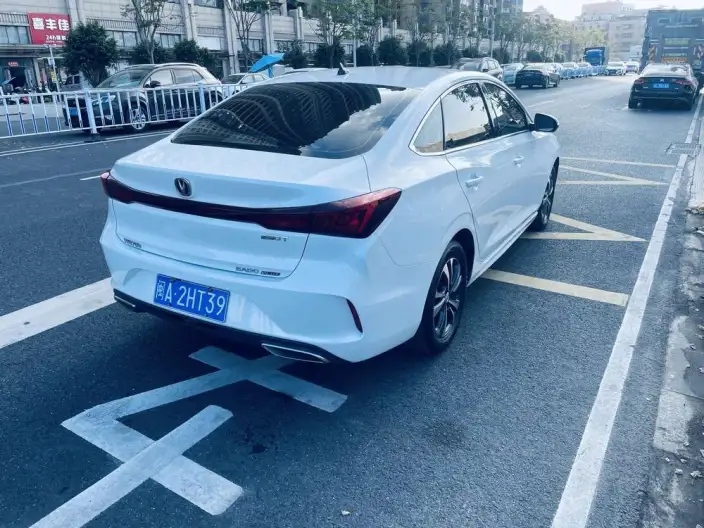 Changan Eado 2022 Model PLUS Blue whale NE 1.4T GDI DCT Noble Model – фото 5
