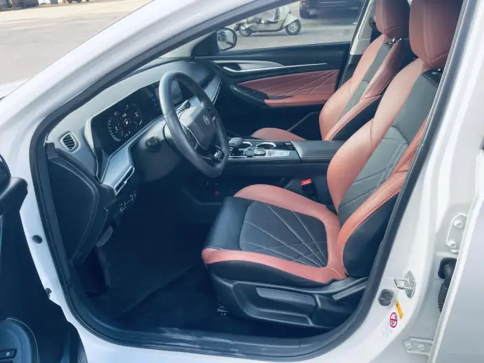 Changan Eado 2022 Model PLUS Blue whale NE 1.4T GDI DCT Noble Model – фото 8