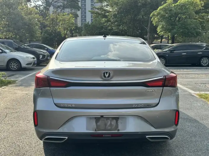 Changan Eado 2022 Model PLUS Blue whale NE 1.4T GDI DCT Noble Model – фото 4