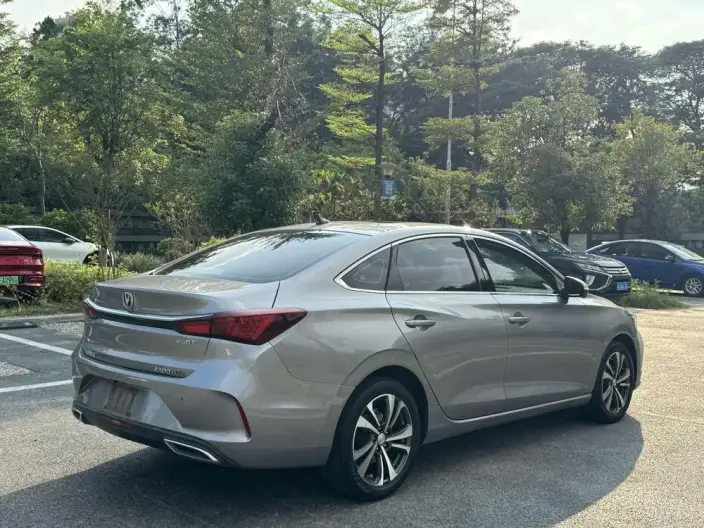 Changan Eado 2022 Model PLUS Blue whale NE 1.4T GDI DCT Noble Model – фото 5