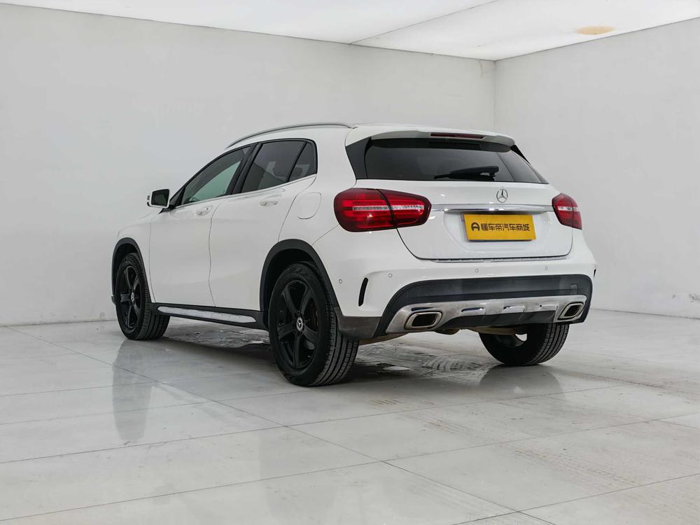Mercedes-Benz GLA 2019 GLA 200 Style – фото 5