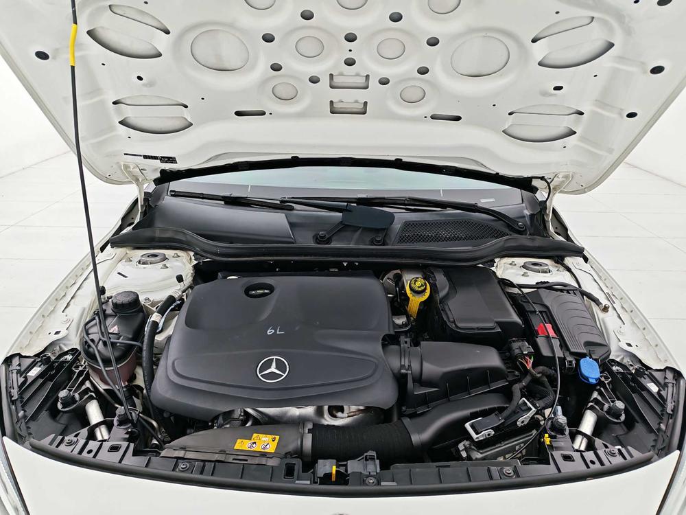 Mercedes-Benz GLA 2019 GLA 200 Style – фото 10
