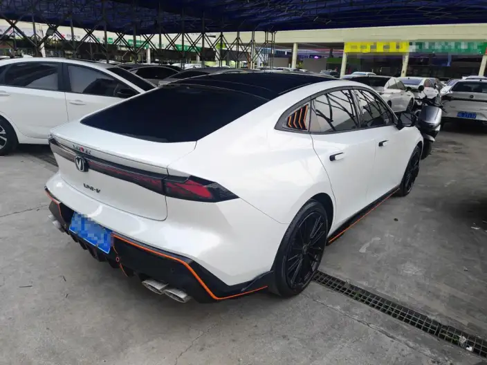 Changan UNI-V 2023 Model 1.5T Sports Edition – фото 5