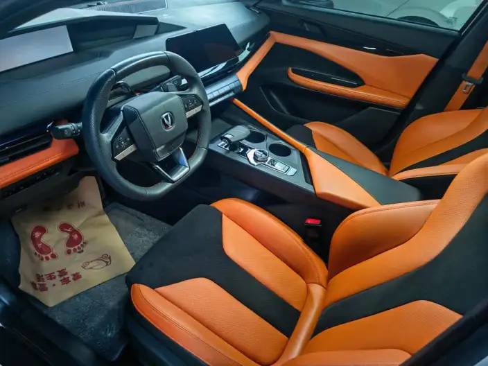 Changan UNI-V 2023 Model 1.5T Sports Edition – фото 6