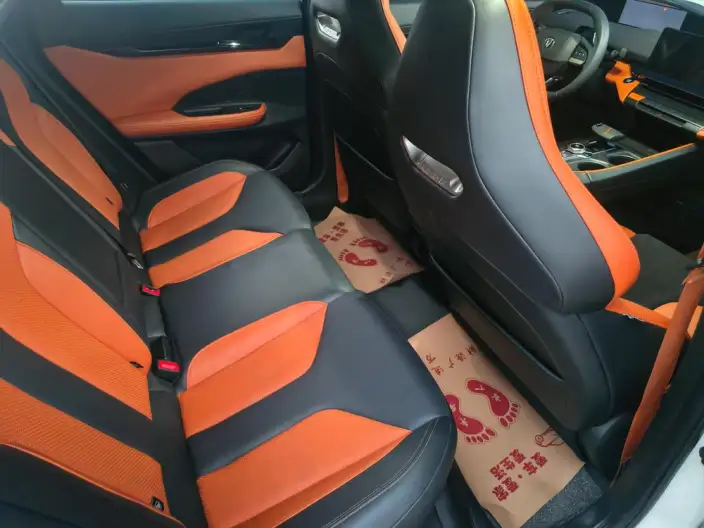Changan UNI-V 2023 Model 1.5T Sports Edition – фото 10