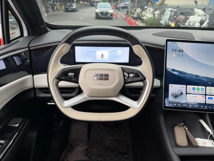 Geely Galaxy L7 2023 Model 1.5T DHT 115km PLUS – фото 7