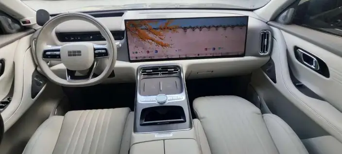 Geely M9 2025 Model 210km 4WD Pilot Edition – фото 8