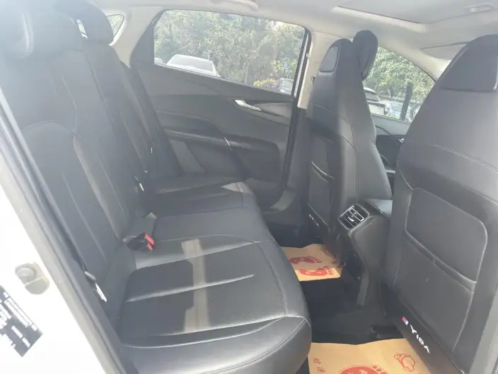 Changan Yida 2023 Model 1.5T GDI Automatic Noble Model – фото 6