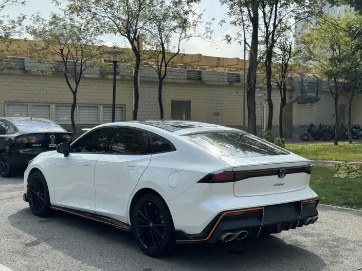 Changan UNI-V 2022 Model 1.5T Sports Edition – фото 5