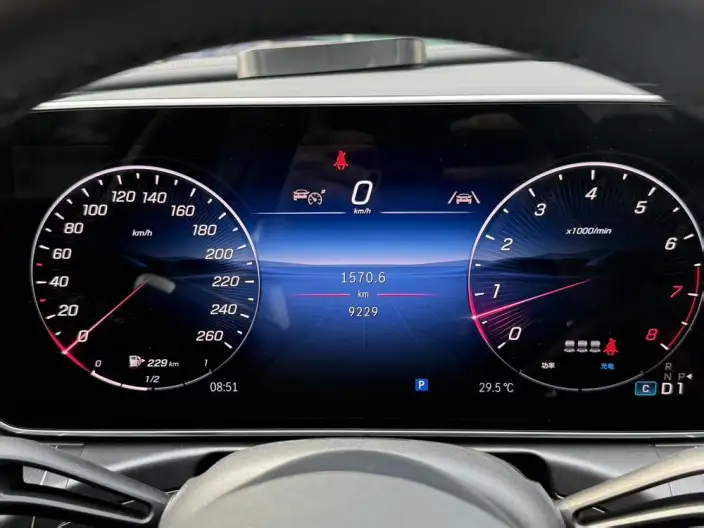 Mercedes-Benz C-Class 2025 Model Facelift C 260 L Sports Edition – фото 9